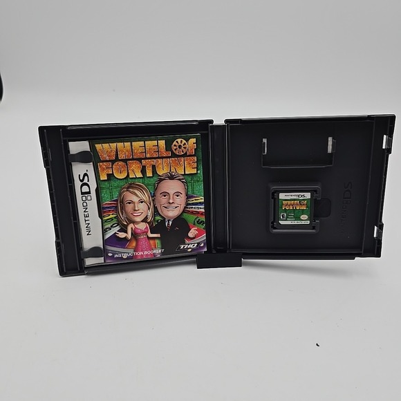 Wheel of Fortune Nintendo DS 2010 Complete‎ Family Game Show Trivia Word Puzzle - Picture 3 of 4